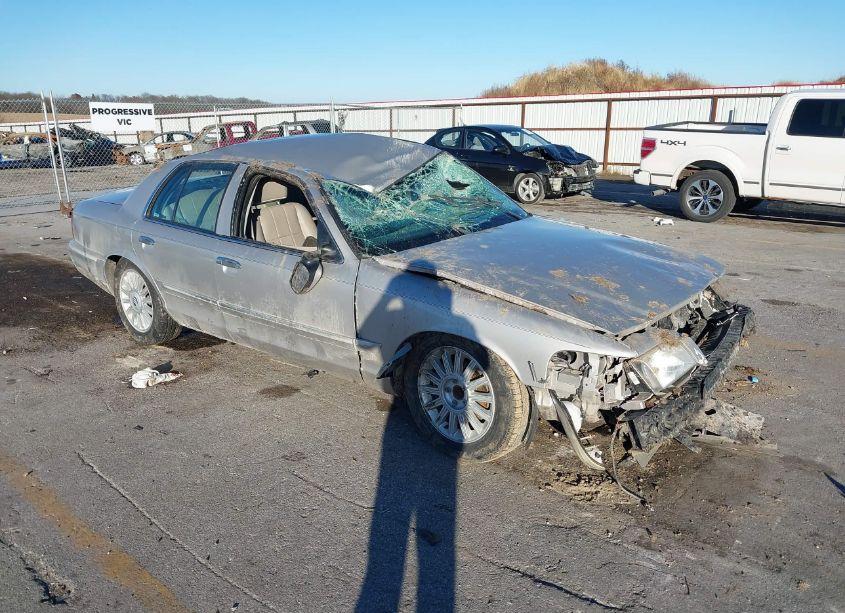2008 Mercury Grand MARQUIS LS (VIN 2MEFM75V88X637595) main photo