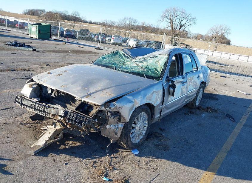 Photo 12 of 2008 Mercury Grand MARQUIS LS (VIN 2MEFM75V88X637595)