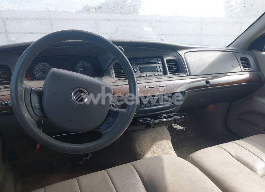 Photo 15 of 2006 Mercury Grand MARQUIS LS (VIN 2MEFM75V96X649641)