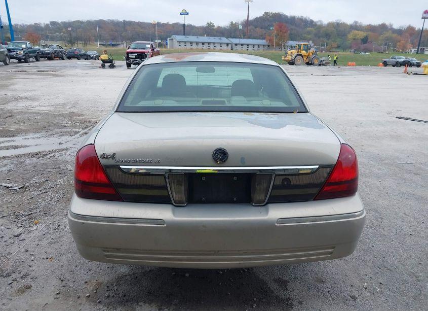 Photo 16 of 2008 Mercury Grand MARQUIS LS (VIN 2MEFM75V98X661436)