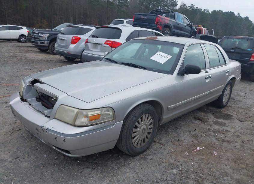 Photo 2 of 2007 Mercury Grand MARQUIS LS (VIN 2MEFM75VX7X610753)