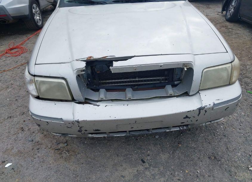 Photo 6 of 2007 Mercury Grand MARQUIS LS (VIN 2MEFM75VX7X610753)