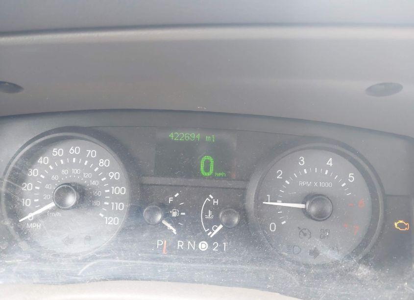 Photo 7 of 2007 Mercury Grand MARQUIS LS (VIN 2MEFM75VX7X610753)