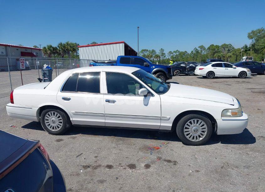 Photo 14 of 2007 Mercury Grand MARQUIS LS (VIN 2MEFM75VX7X623356)