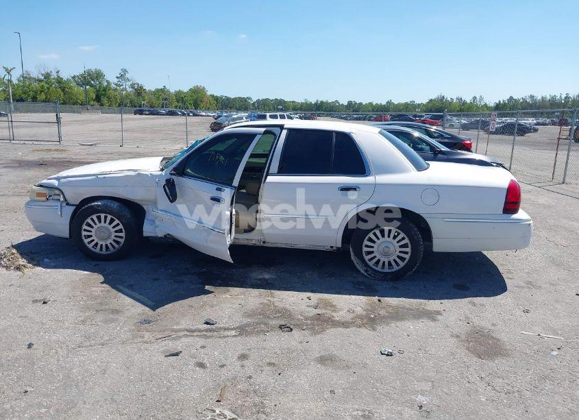 Photo 15 of 2007 Mercury Grand MARQUIS LS (VIN 2MEFM75VX7X623356)