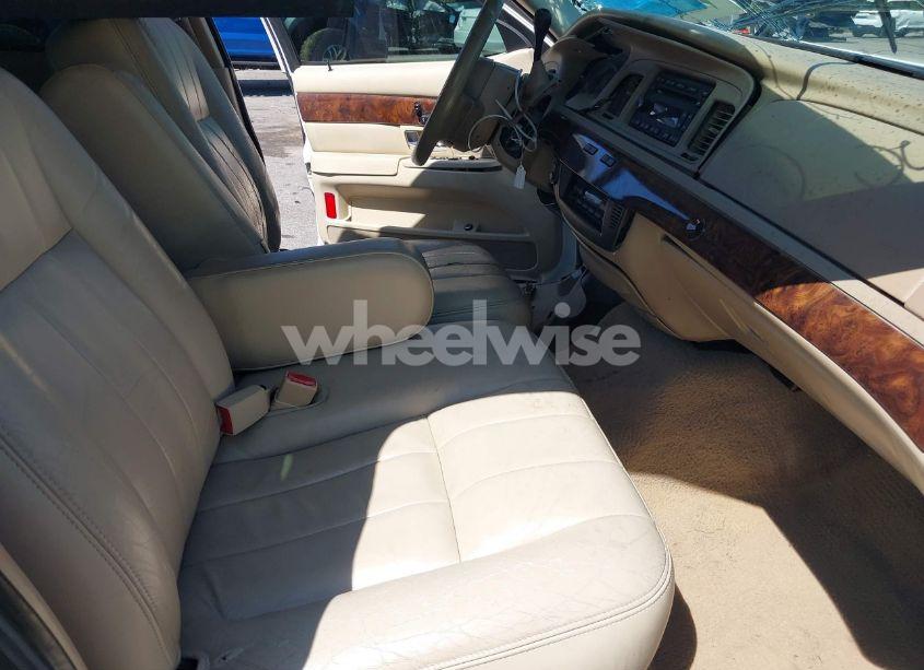 Photo 5 of 2007 Mercury Grand MARQUIS LS (VIN 2MEFM75VX7X623356)