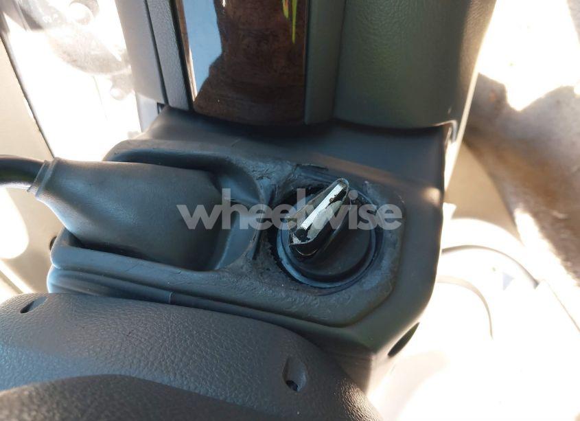 Photo 11 of 2007 Mercury Grand MARQUIS LS (VIN 2MEFM75VX7X634695)