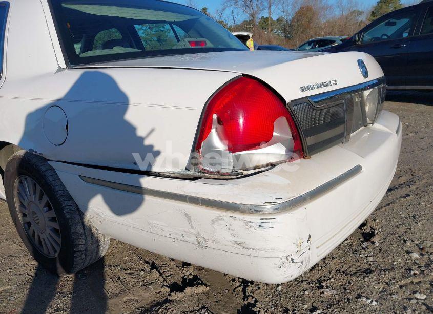 Photo 13 of 2007 Mercury Grand MARQUIS LS (VIN 2MEFM75VX7X634695)