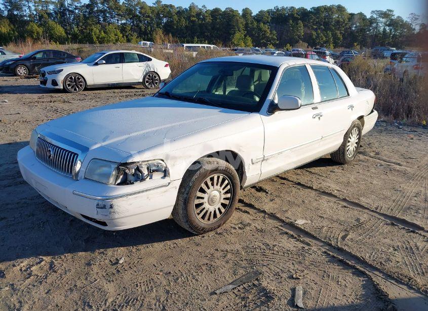 Photo 2 of 2007 Mercury Grand MARQUIS LS (VIN 2MEFM75VX7X634695)
