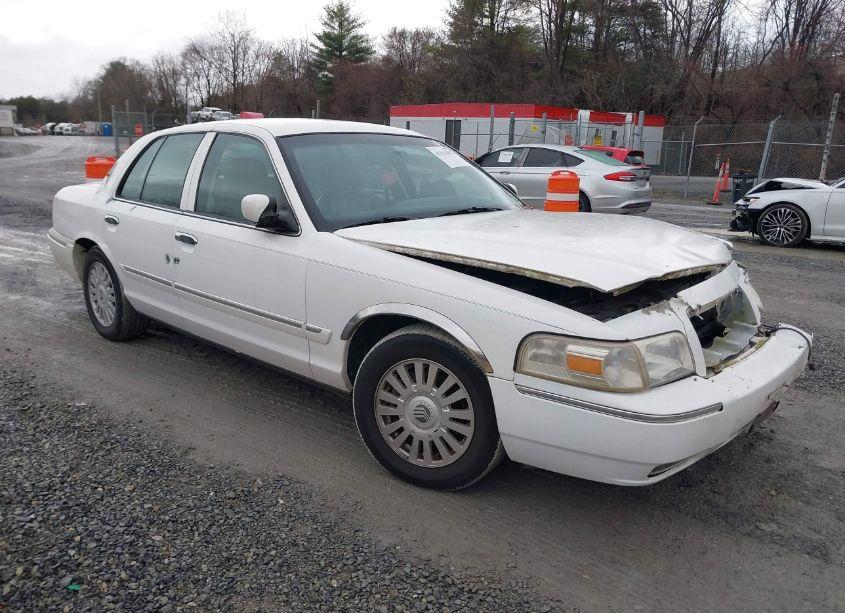2007 Mercury Grand MARQUIS LS (VIN 2MEFM75VX7X637631) main photo