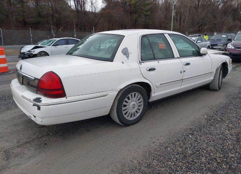 Photo 4 of 2007 Mercury Grand MARQUIS LS (VIN 2MEFM75VX7X637631)