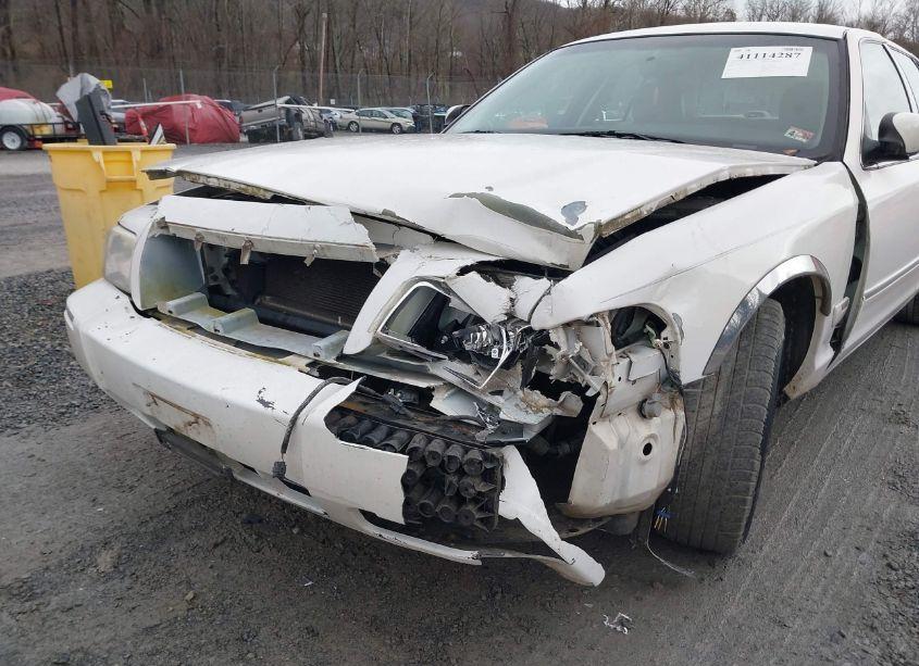 Photo 6 of 2007 Mercury Grand MARQUIS LS (VIN 2MEFM75VX7X637631)