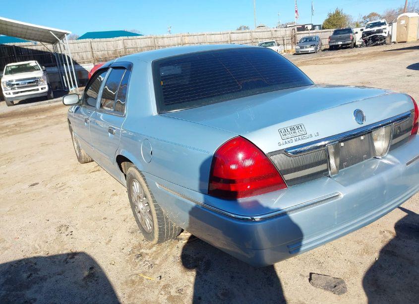 Photo 3 of 2007 Mercury Grand MARQUIS LS (VIN 2MEFM75VX7X640268)