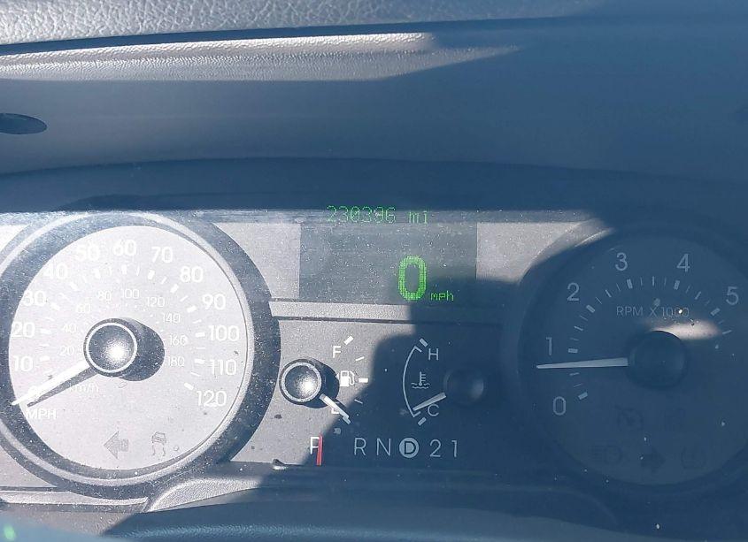 Photo 7 of 2007 Mercury Grand MARQUIS LS (VIN 2MEFM75VX7X640268)