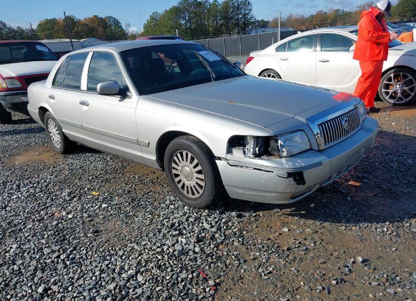 2008 Mercury Grand MARQUIS LS (VIN 2MEFM75VX8X602573) main photo