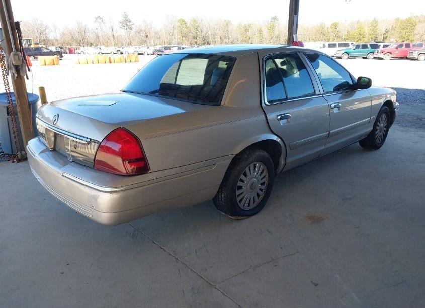 Photo 4 of 2008 Mercury Grand MARQUIS LS (VIN 2MEFM75VX8X602573)