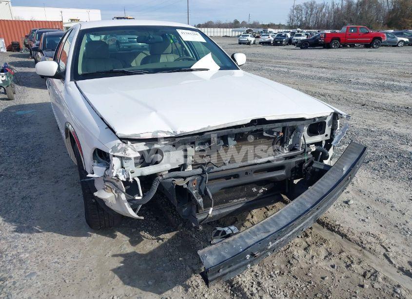 Photo 6 of 2005 Mercury Grand MARQUIS LS/LSE (VIN 2MEFM75W05X621461)