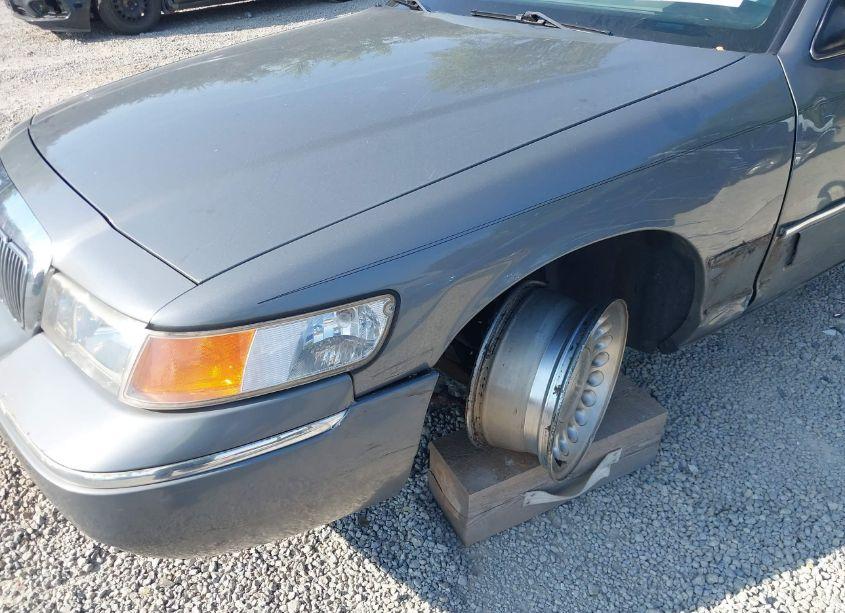 Photo 17 of 1999 Mercury Grand MARQUIS LS (VIN 2MEFM75W0XX716556)