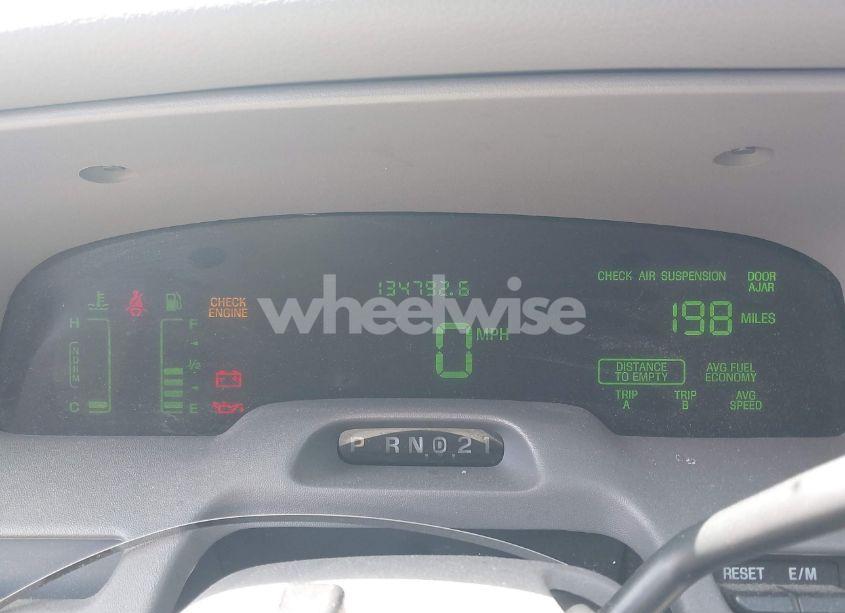 Photo 7 of 2002 Mercury Grand MARQUIS LS (VIN 2MEFM75W12X639883)