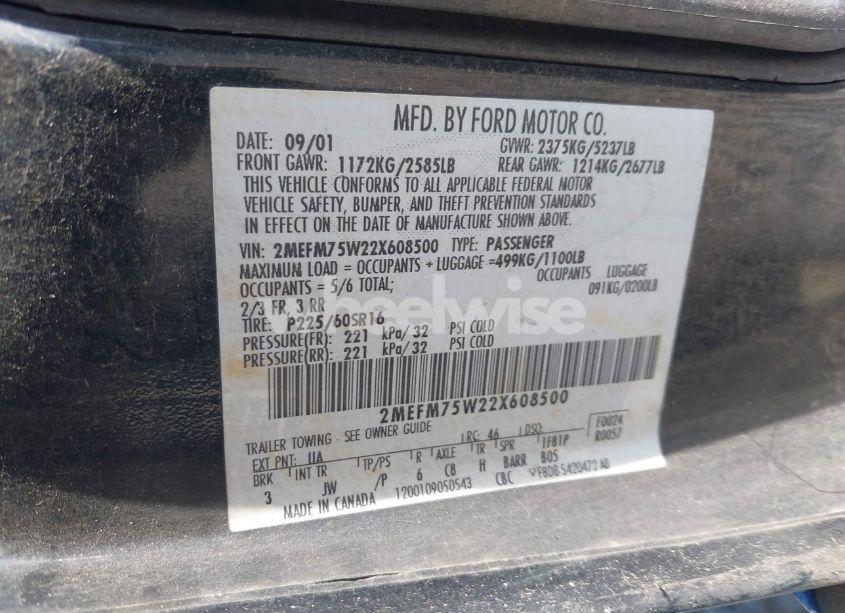 Photo 9 of 2002 Mercury Grand MARQUIS LS (VIN 2MEFM75W22X608500)