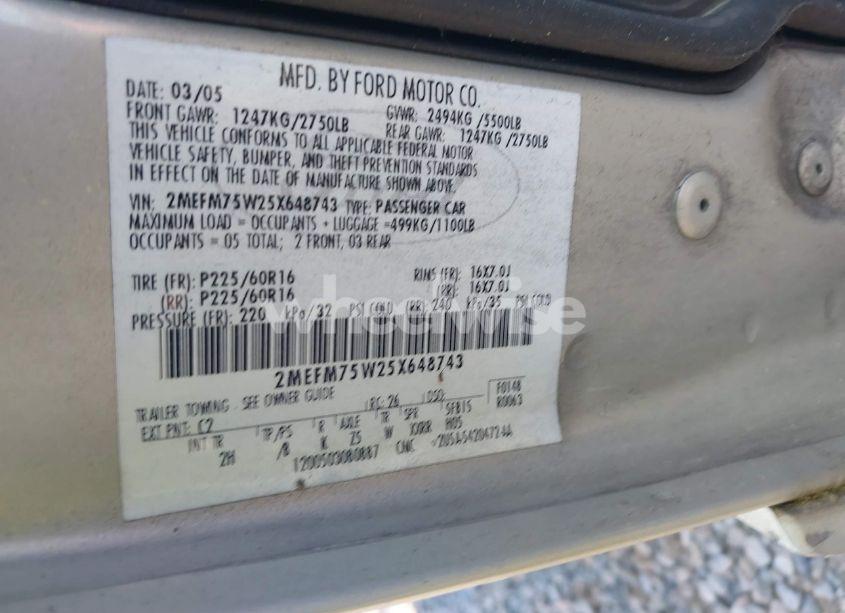 Photo 9 of 2005 Mercury Grand MARQUIS LS/LSE (VIN 2MEFM75W25X648743)