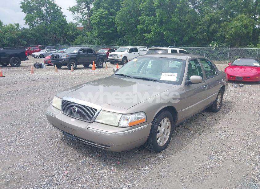 Photo 2 of 2005 Mercury Grand MARQUIS LS/LSE (VIN 2MEFM75W25X661590)