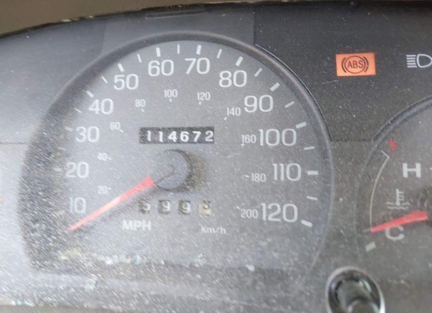 Photo 16 of 2002 Mercury Grand MARQUIS LS (VIN 2MEFM75W32X607260)