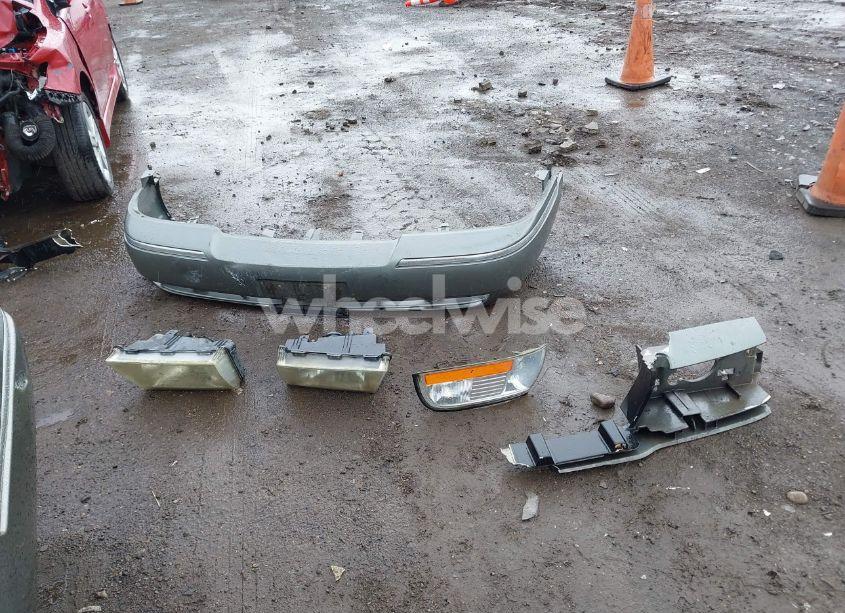 Photo 12 of 2003 Mercury Grand MARQUIS LS (VIN 2MEFM75W33X642009)