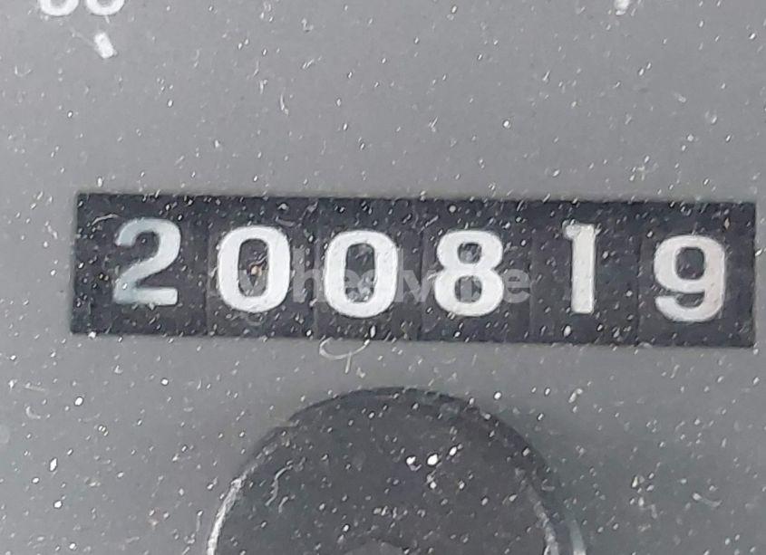 Photo 16 of 2003 Mercury Grand MARQUIS LS (VIN 2MEFM75W33X642009)