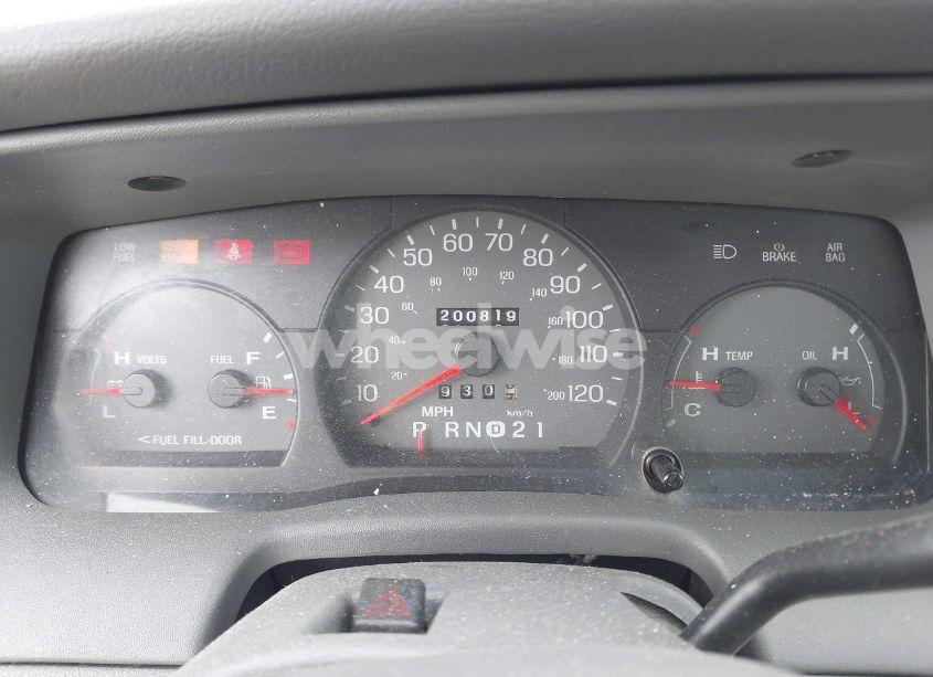 Photo 7 of 2003 Mercury Grand MARQUIS LS (VIN 2MEFM75W33X642009)