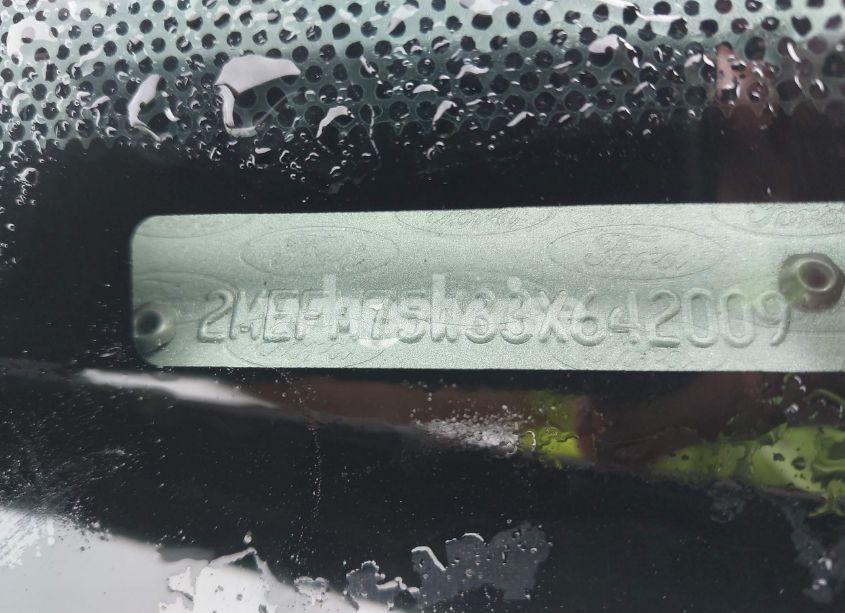 Photo 9 of 2003 Mercury Grand MARQUIS LS (VIN 2MEFM75W33X642009)