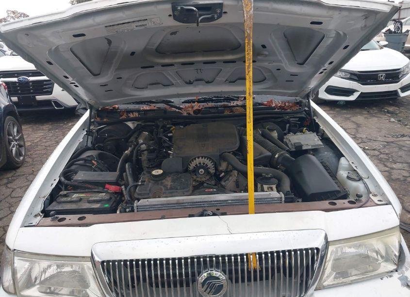 Photo 10 of 2005 Mercury Grand MARQUIS LS/LSE (VIN 2MEFM75W45X604677)