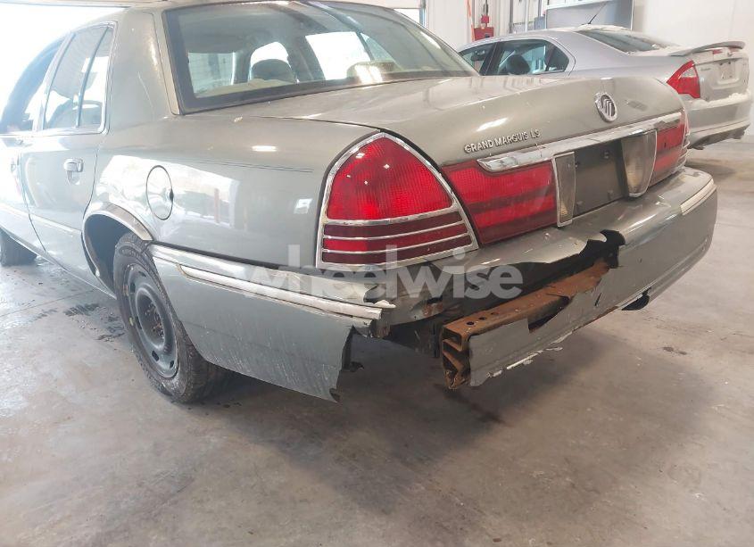 Photo 6 of 2005 Mercury Grand MARQUIS LS/LSE (VIN 2MEFM75W45X608759)