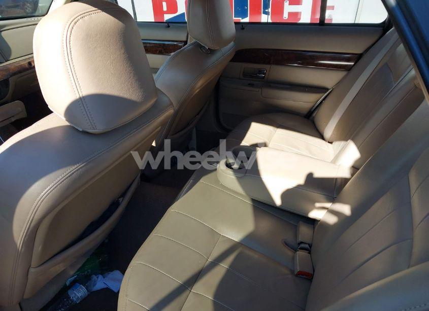 Photo 8 of 2005 Mercury Grand MARQUIS LS/LSE (VIN 2MEFM75W45X622726)