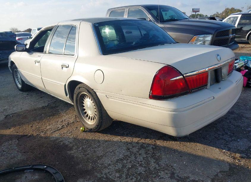 Photo 3 of 2002 Mercury Grand MARQUIS LS (VIN 2MEFM75W52X634119)
