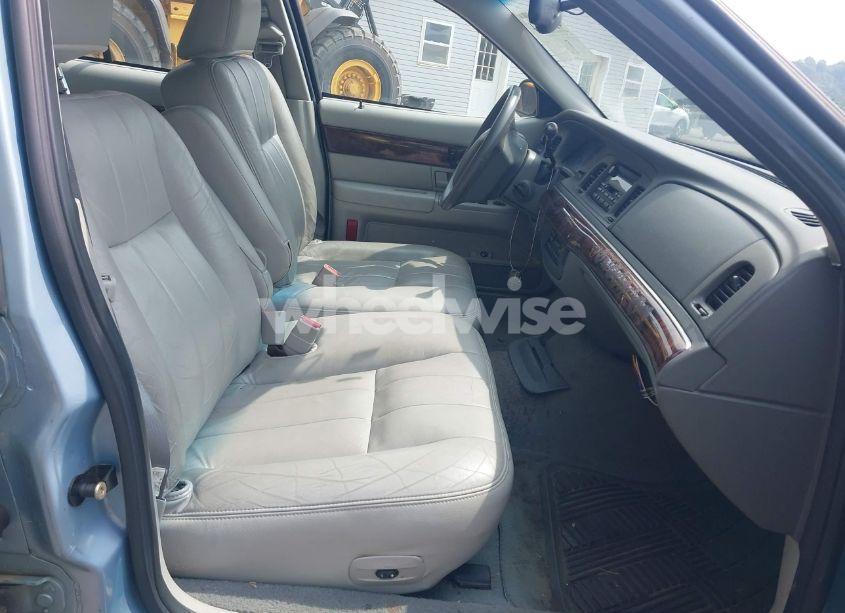 Photo 5 of 2004 Mercury Grand MARQUIS LS (VIN 2MEFM75W64X678746)