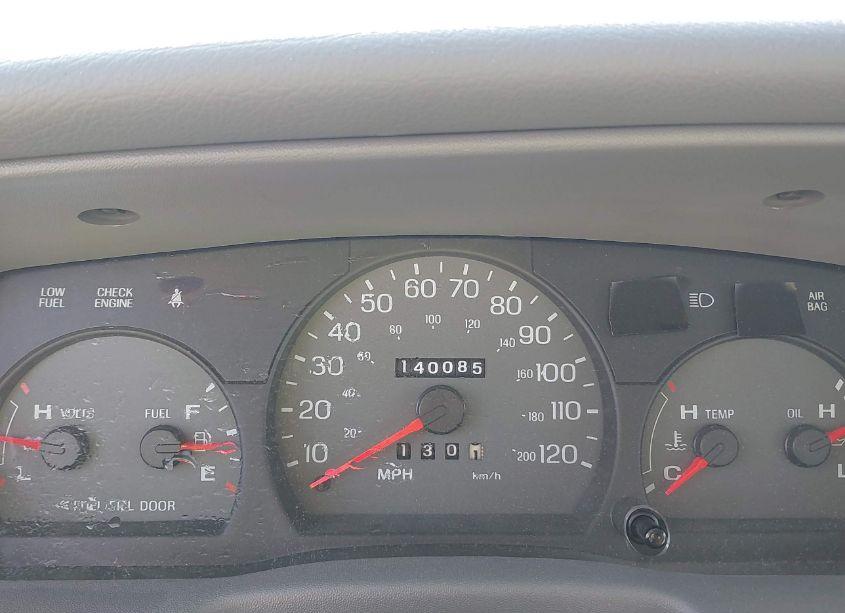 Photo 7 of 2002 Mercury Grand MARQUIS LS (VIN 2MEFM75W72X618603)