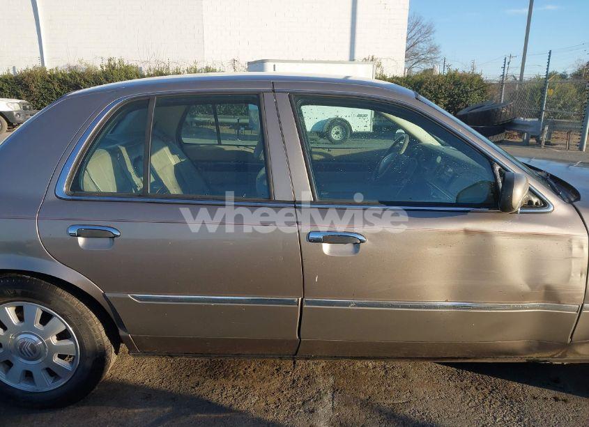 Photo 13 of 2004 Mercury Grand MARQUIS LS (VIN 2MEFM75W74X672308)