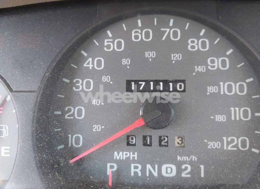 Photo 15 of 2004 Mercury Grand MARQUIS LS (VIN 2MEFM75W74X672308)