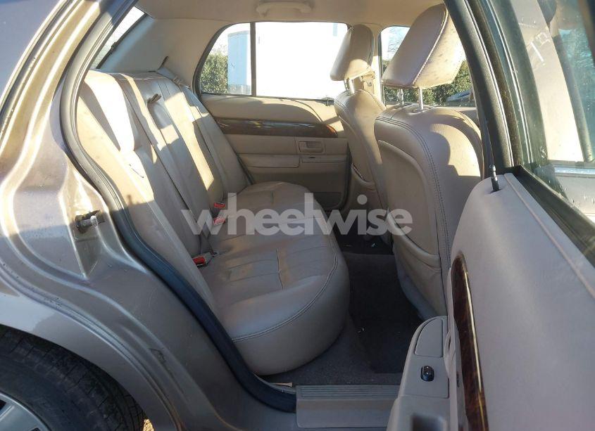 Photo 8 of 2004 Mercury Grand MARQUIS LS (VIN 2MEFM75W74X672308)