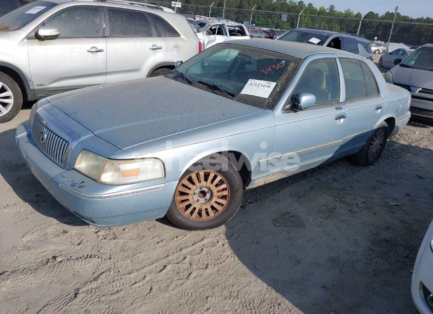 Photo 2 of 2007 Mercury Grand MARQUIS LS (VIN 2MEFM75W77X601517)