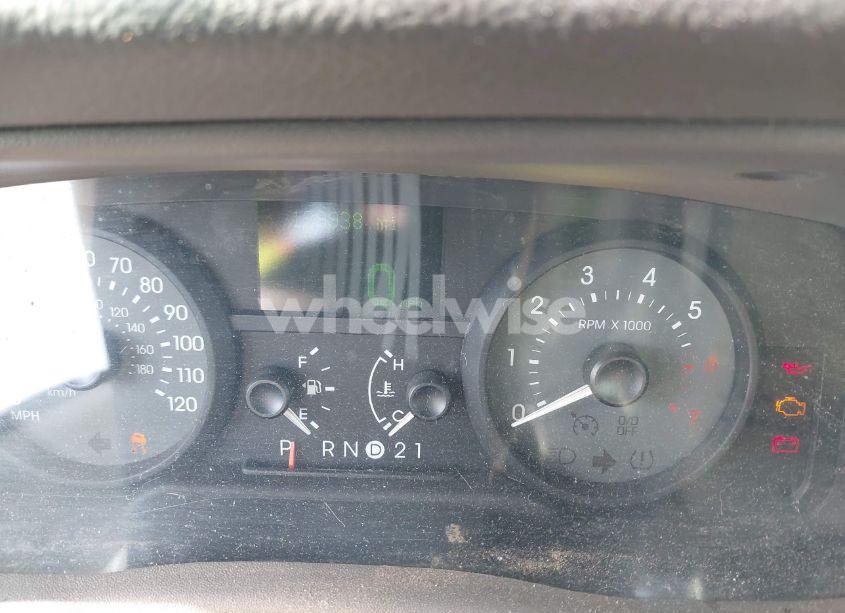 Photo 7 of 2007 Mercury Grand MARQUIS LS (VIN 2MEFM75W77X601517)