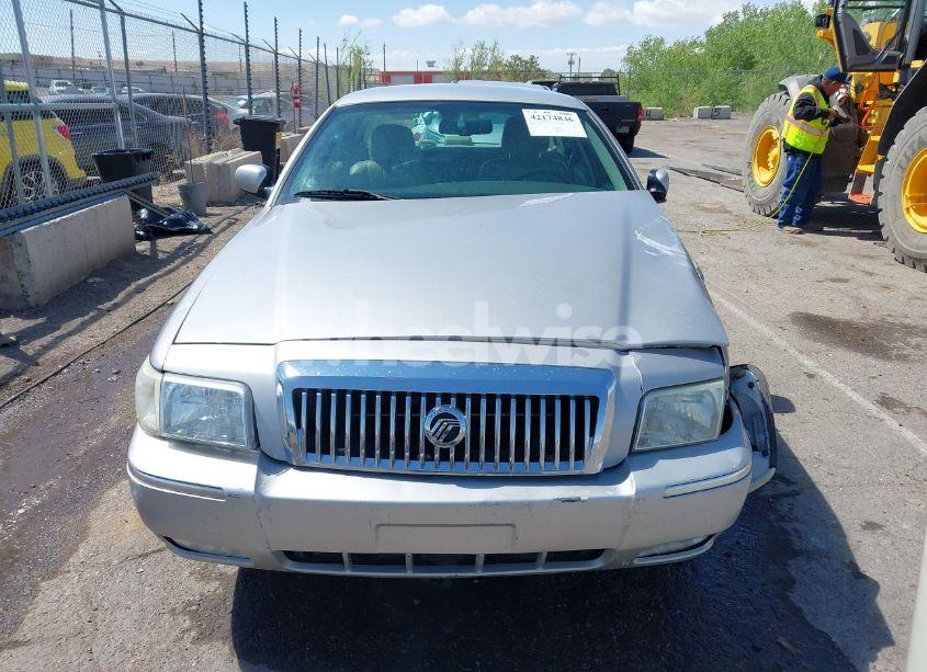Photo 12 of 2007 Mercury Grand MARQUIS LS (VIN 2MEFM75W77X622268)