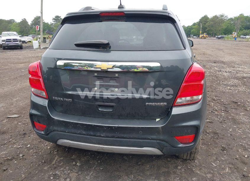 Photo 16 of 2019 Chevrolet Trax PREMIER (VIN 2MEFM75W8WX******)