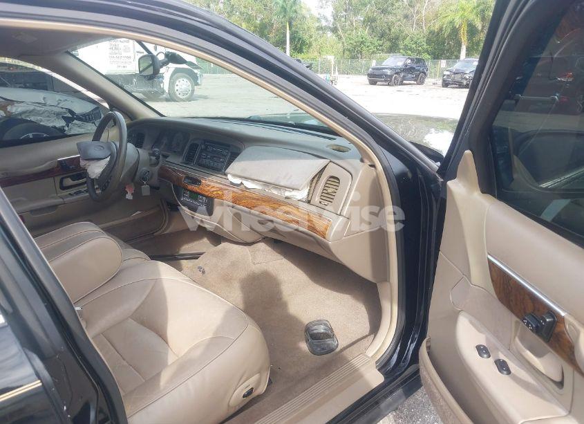 Photo 5 of 1999 Mercury Grand MARQUIS LS (VIN 2MEFM75W8XX645350)