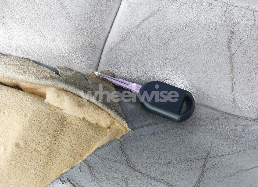 Photo 11 of 2003 Mercury Grand MARQUIS LS (VIN 2MEFM75W93X604400)