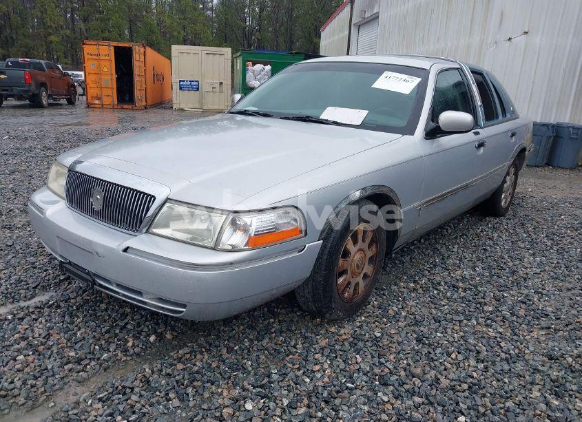 Photo 2 of 2003 Mercury Grand MARQUIS LS (VIN 2MEFM75W93X604400)