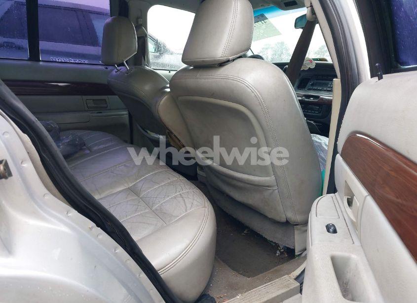 Photo 8 of 2003 Mercury Grand MARQUIS LS (VIN 2MEFM75W93X604400)