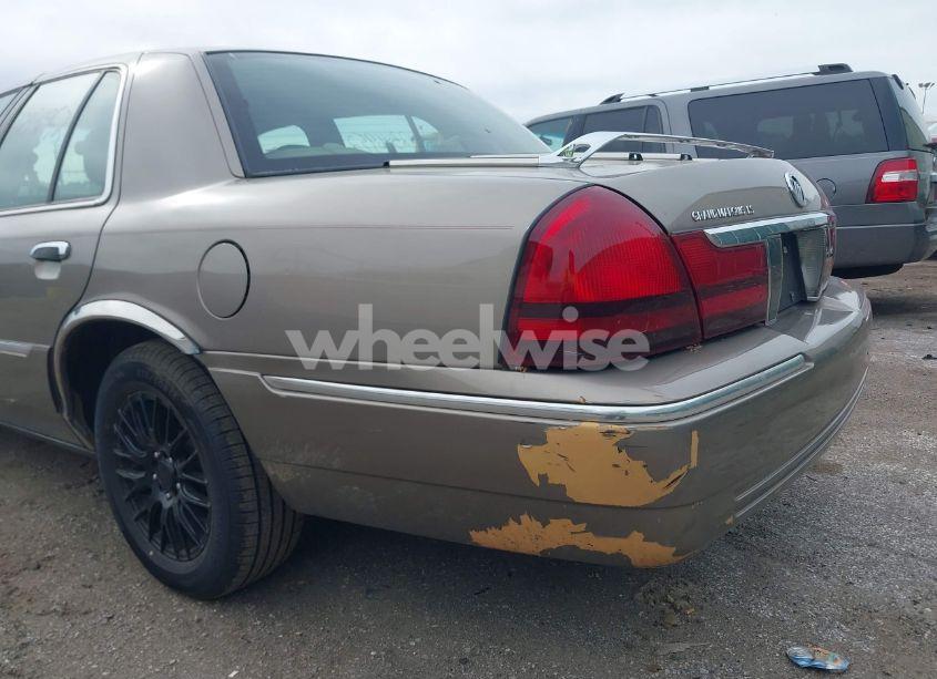 Photo 6 of 2003 Mercury Grand MARQUIS LS (VIN 2MEFM75W93X626557)