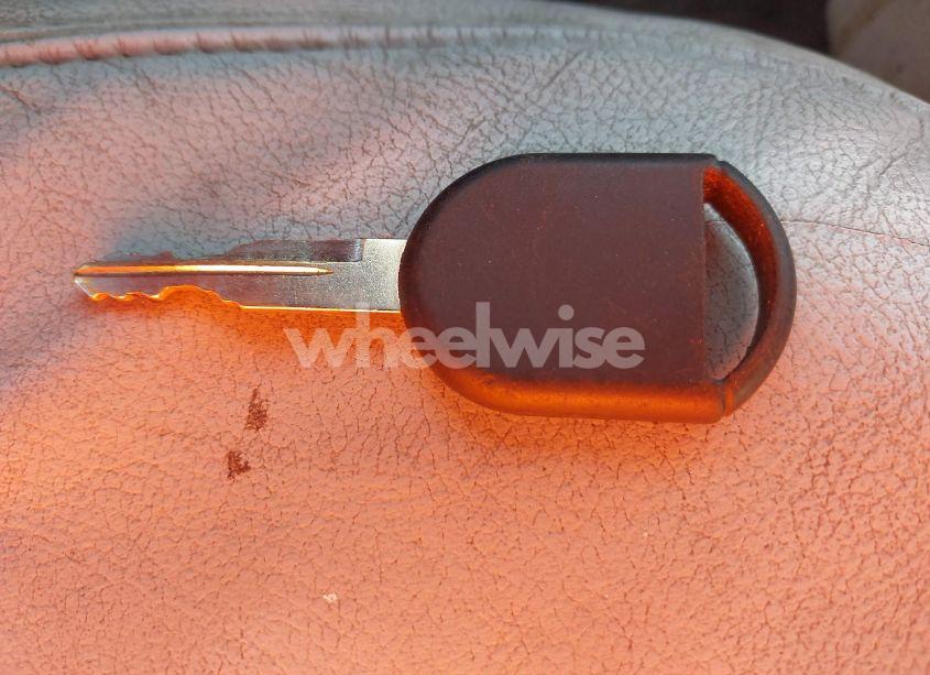 Photo 11 of 2005 Mercury Grand MARQUIS LS/LSE (VIN 2MEFM75W95X647962)